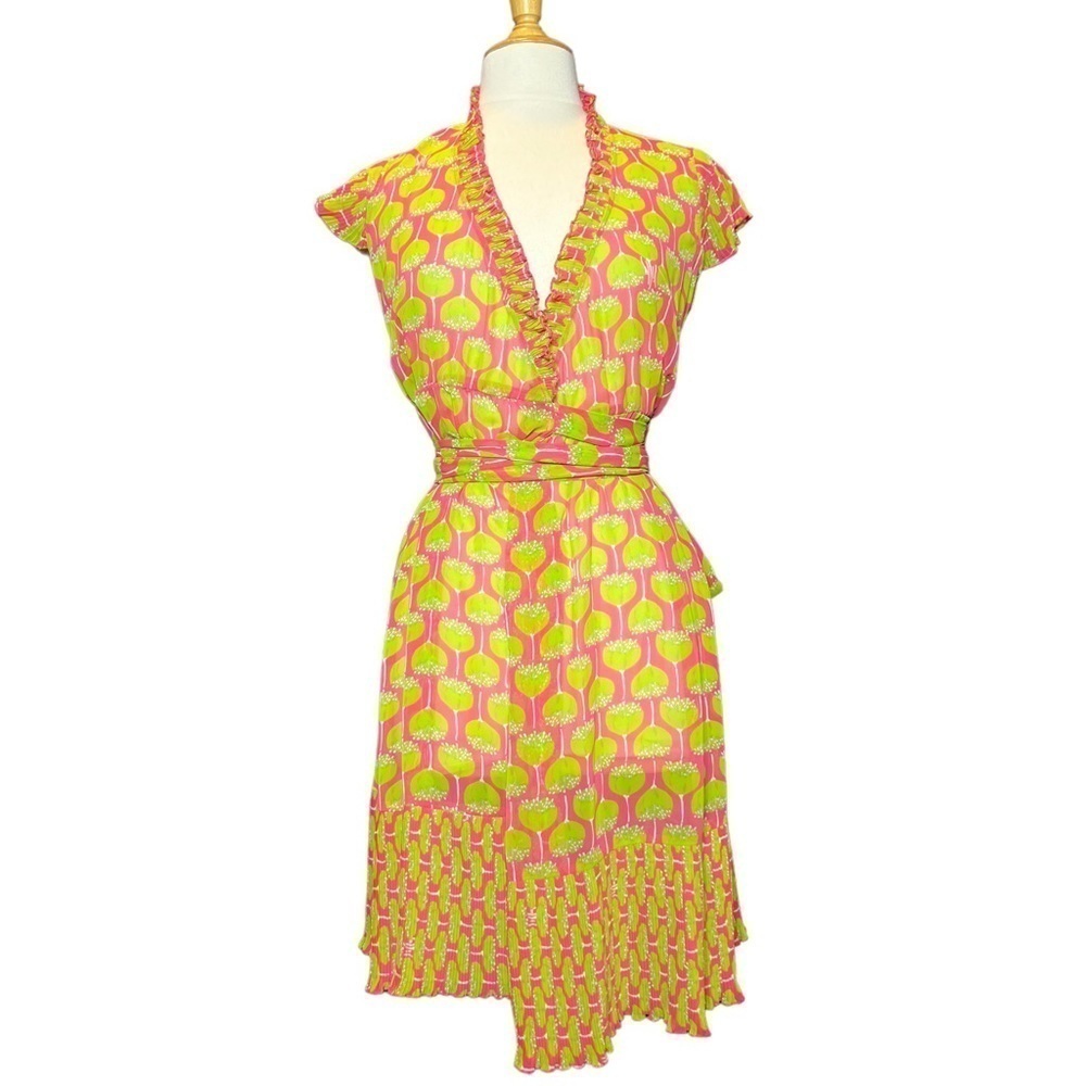 NWOT Lilly Pulitzer Driscoll Pink Salmon Green Trees
Wrap Dress Size 2
